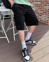 Korean Black Loose Fit Men's Shorts